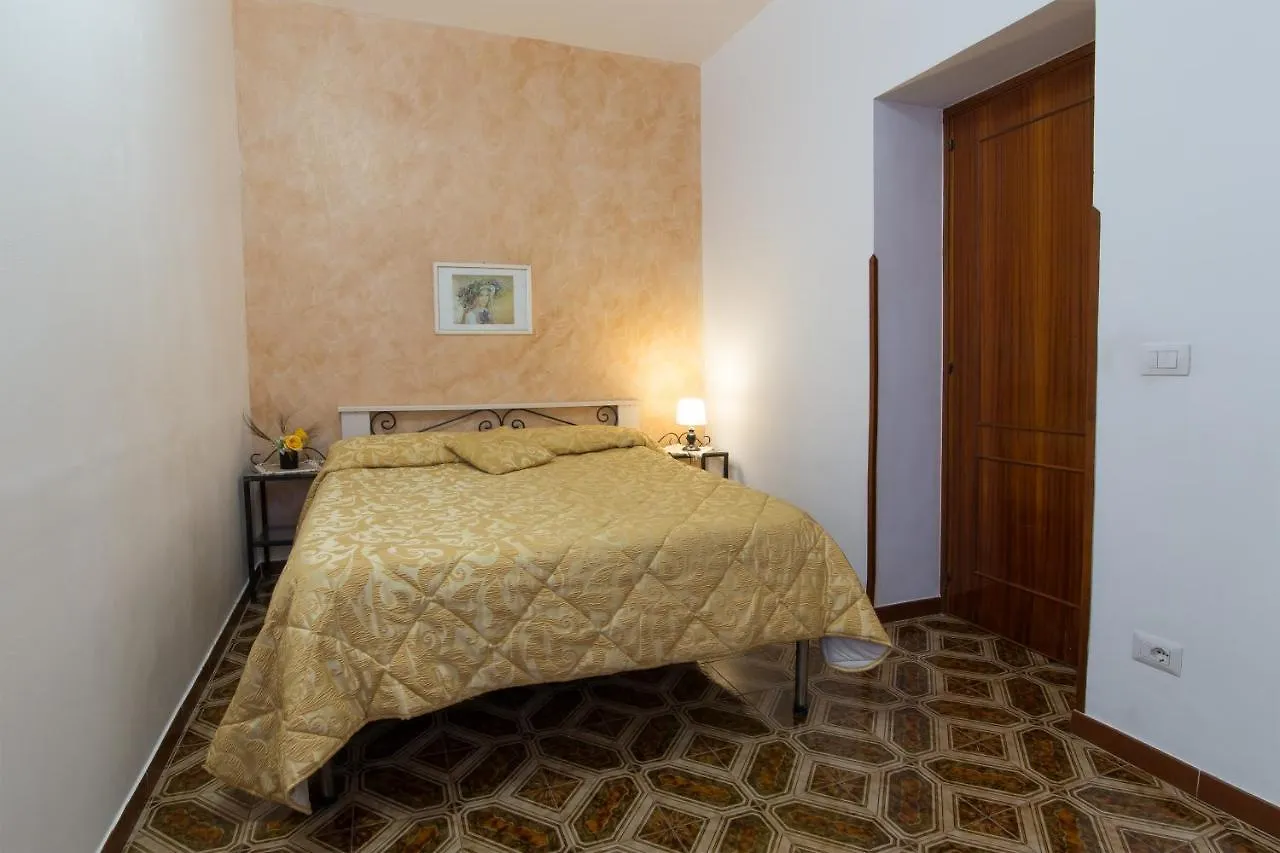 Il Giardinetto Lipari Centro Apartment